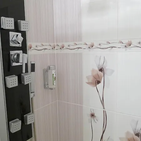 Black & White Apartment Prague By Wenceslas Square And Muzeum